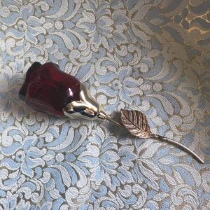 Vintage Avon courting rose perfume bottle (empty)